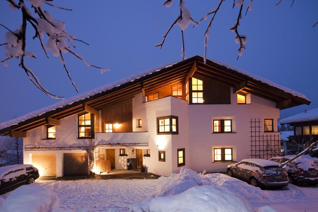 Haus Widmann Apartment Fieberbrunn Exterior foto